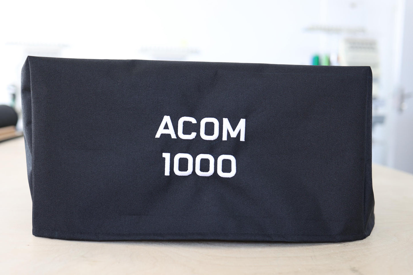 Pokrowiec Acom 1000 - Pokrowiec z haftem na wzmacniacz krótkofalarski