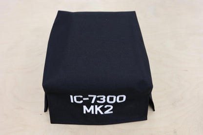 Pokrowiec IC-7300 MKII (Miękki materiał) - Pokrowiec z haftem na radio krótkofalarskie