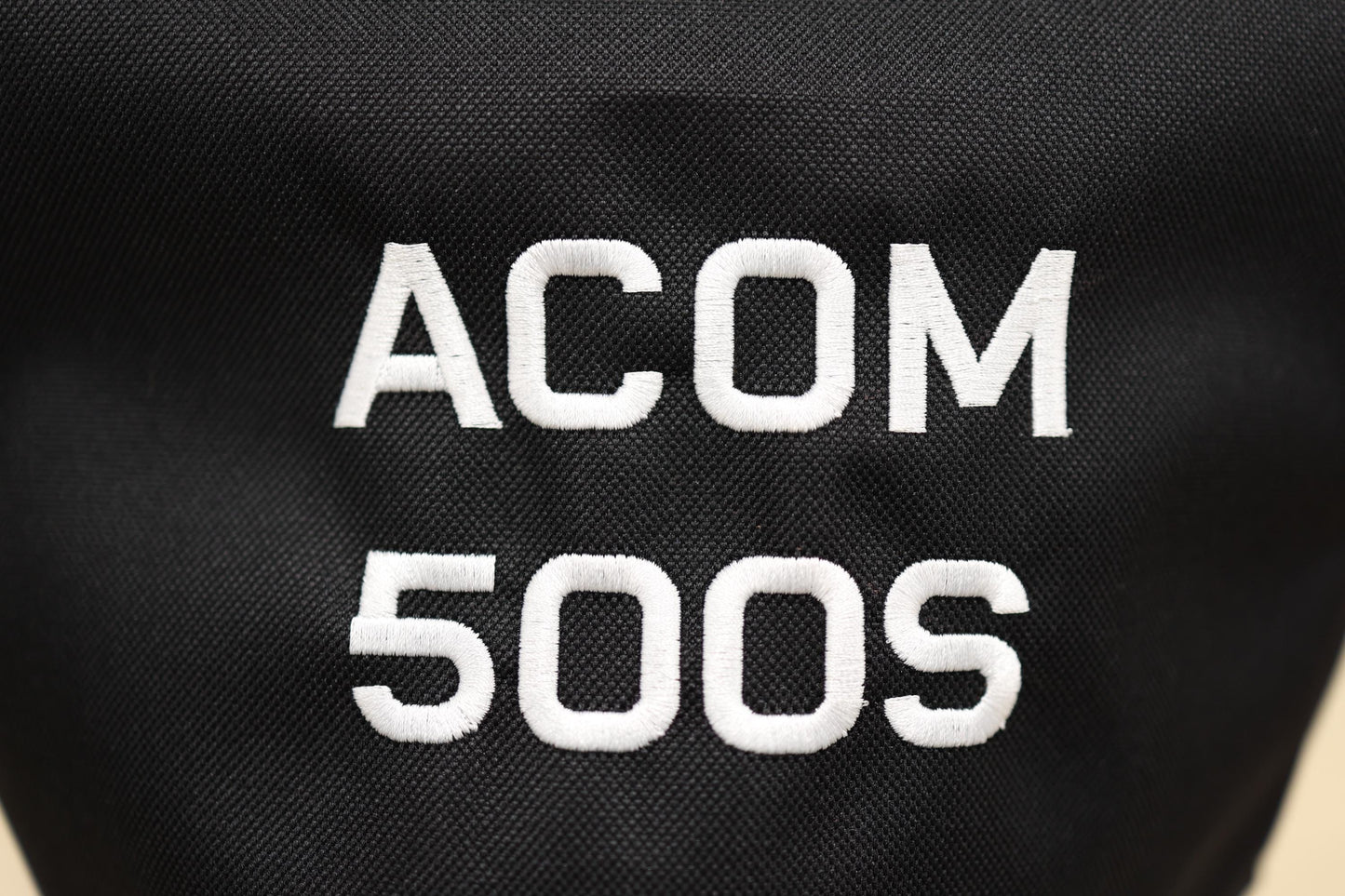 Pokrowiec Acom 500S - Pokrowiec z haftem na wzmacniacz krótkofalarski