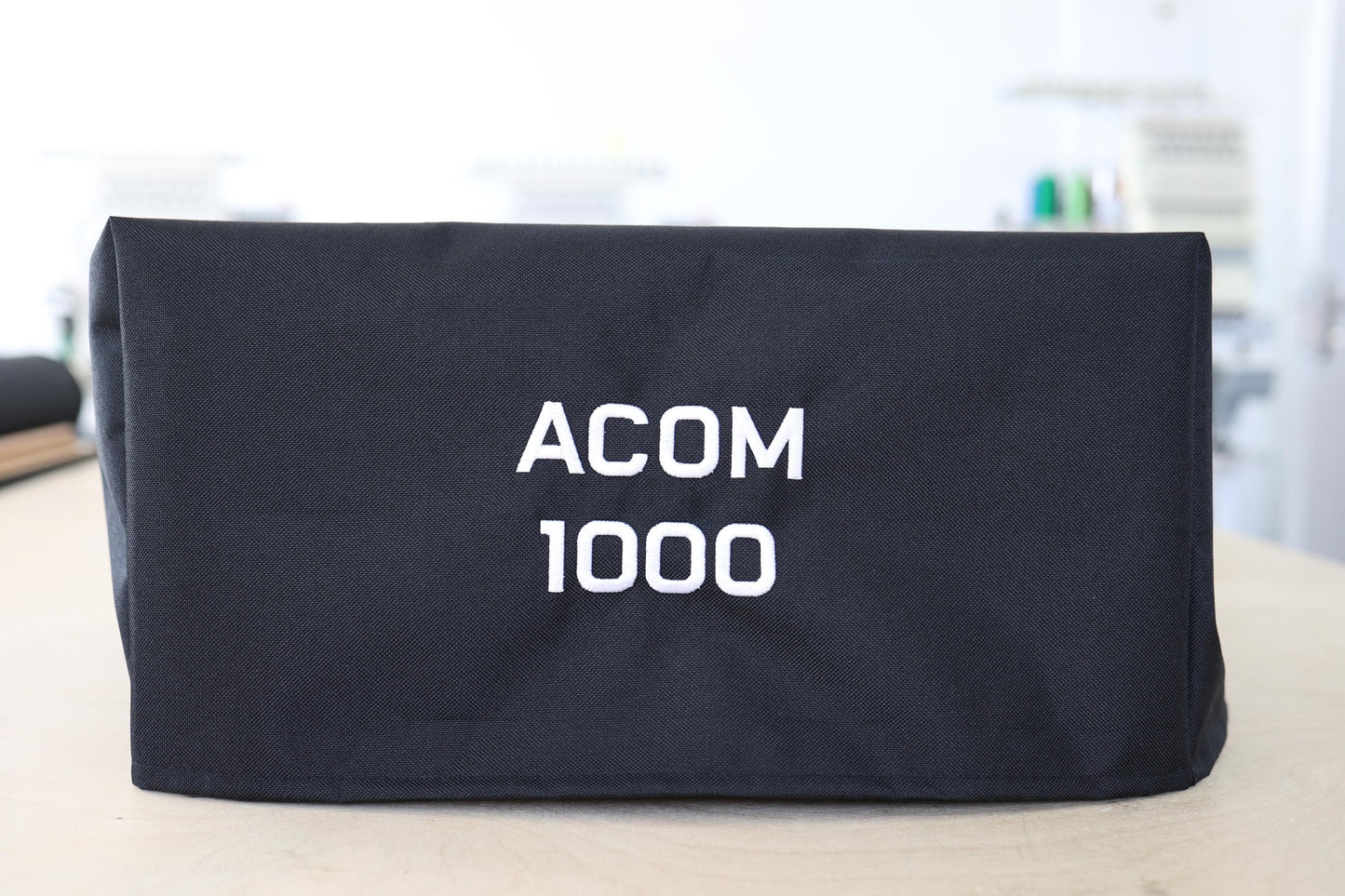 Pokrowiec Acom 1000 - Pokrowiec z haftem na wzmacniacz krótkofalarski