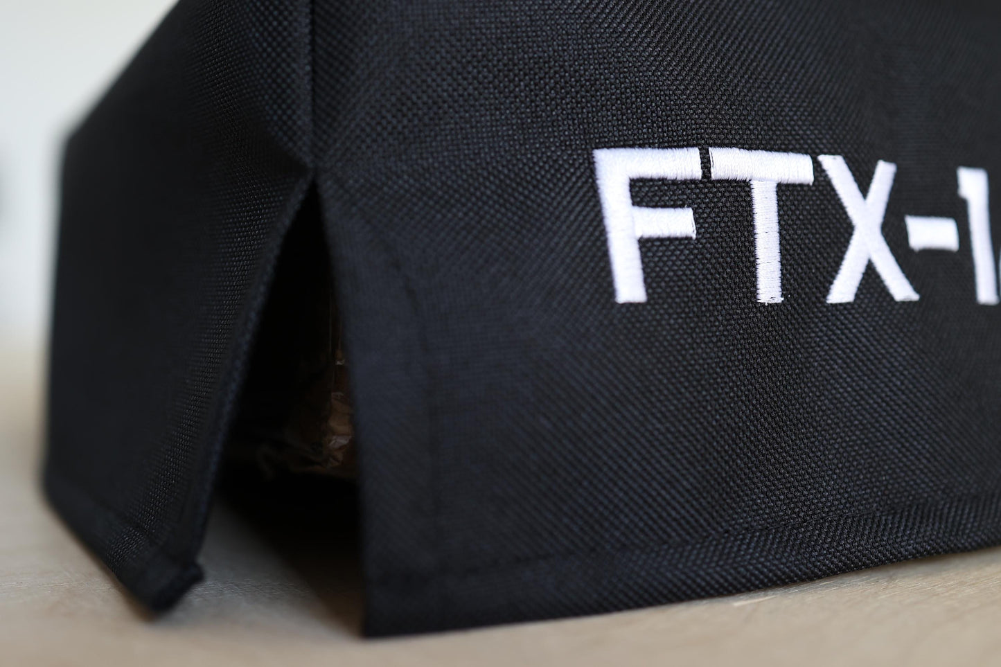 Pokrowiec FTX-1 Optima - Pokrowiec z haftem na radio krótkofalarskie