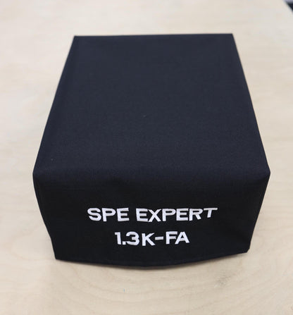Pokrowiec SPE Expert 1.3-FA - Pokrowiec z Haftem na Wzmacniacz Krótkofalarski