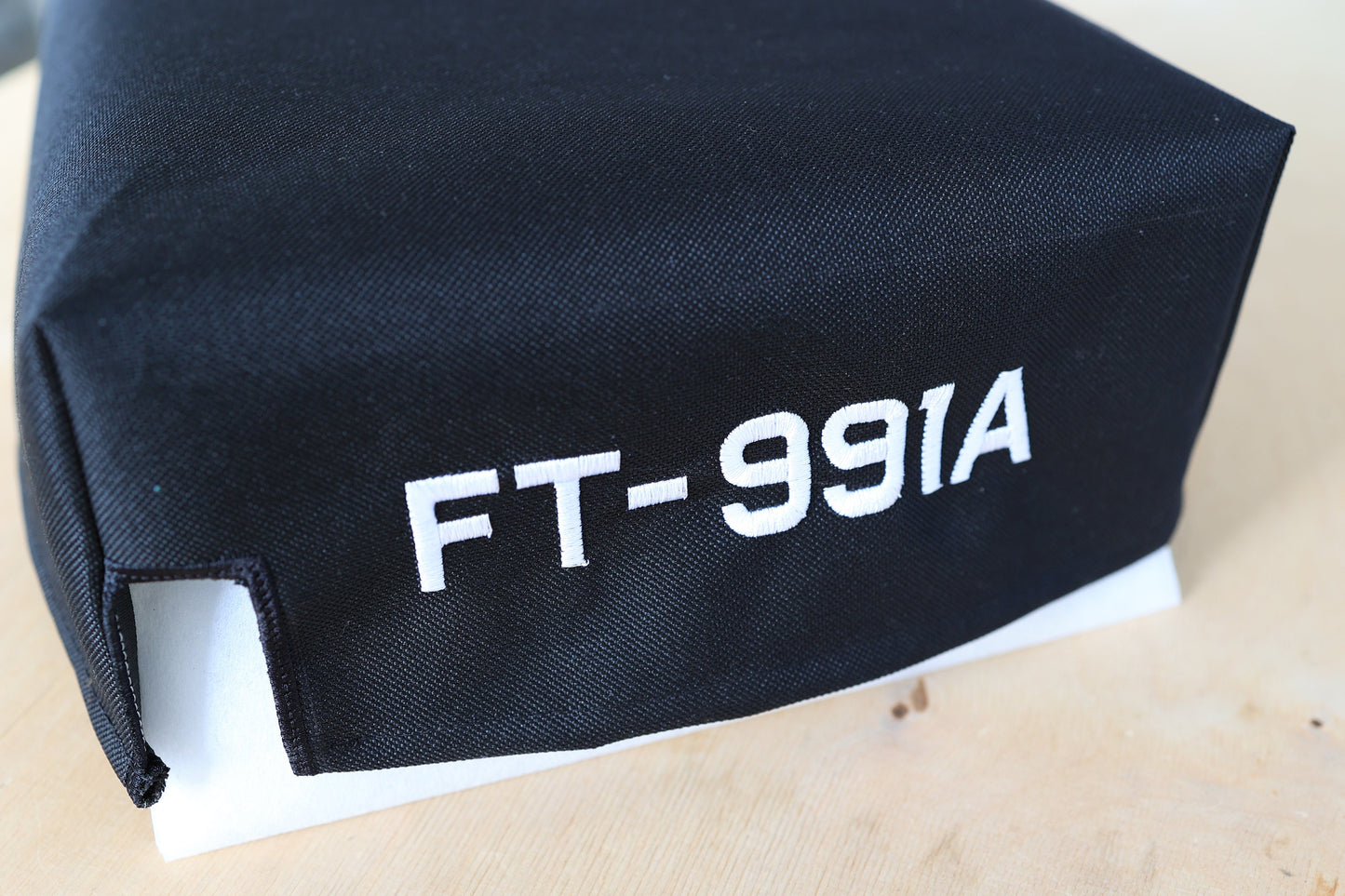 FT-991A Dust Cover - Embroidered cover for shortwave radio