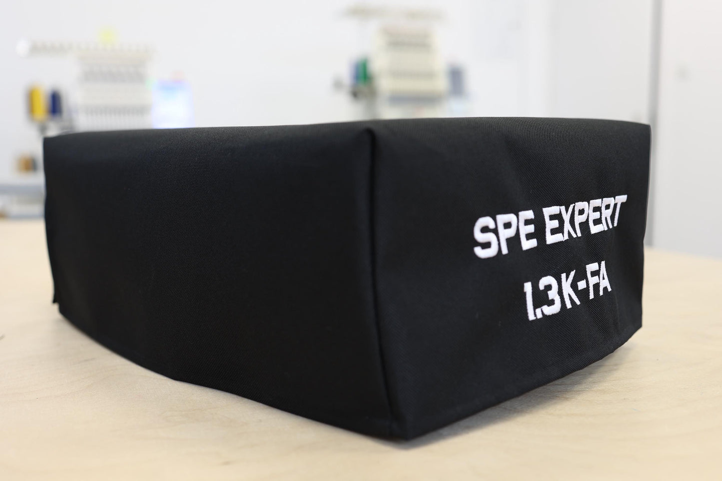 Pokrowiec SPE Expert 1.3-FA - Pokrowiec z Haftem na Wzmacniacz Krótkofalarski