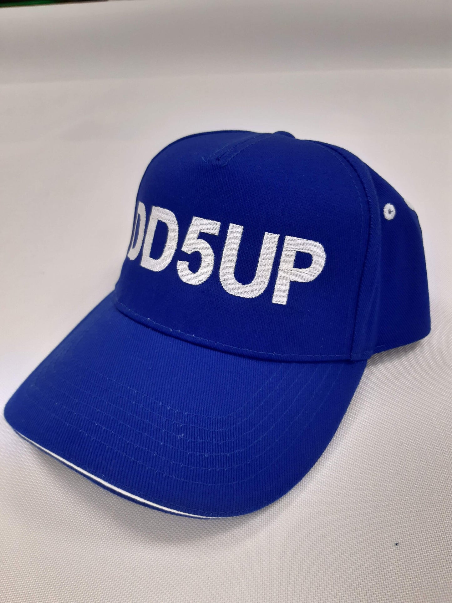 Baseball cap, large call sign, personalized with embroidery