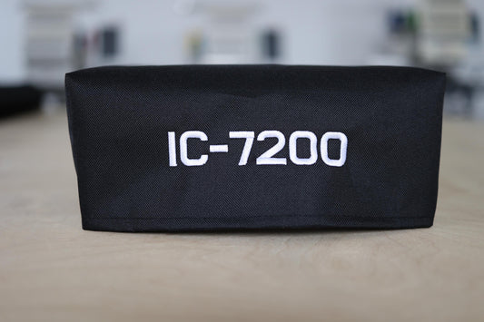 Pokrowiec IC-7200 (W wersji bez uchwytów montażowych w stylu Rack) - Pokrowiec z haftem na radio krótkofalarskie