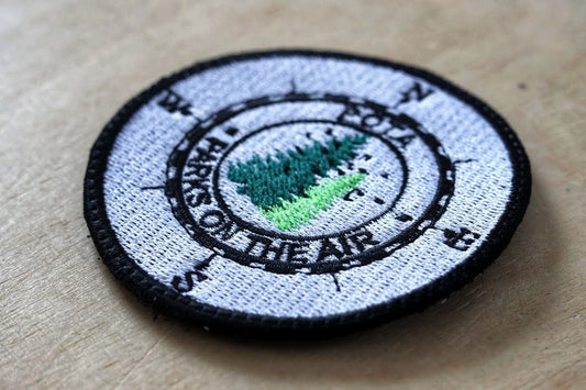 Oficjalna haftowana naszywka POTA Parks On The Air – radioamatorstwo (80 mm)